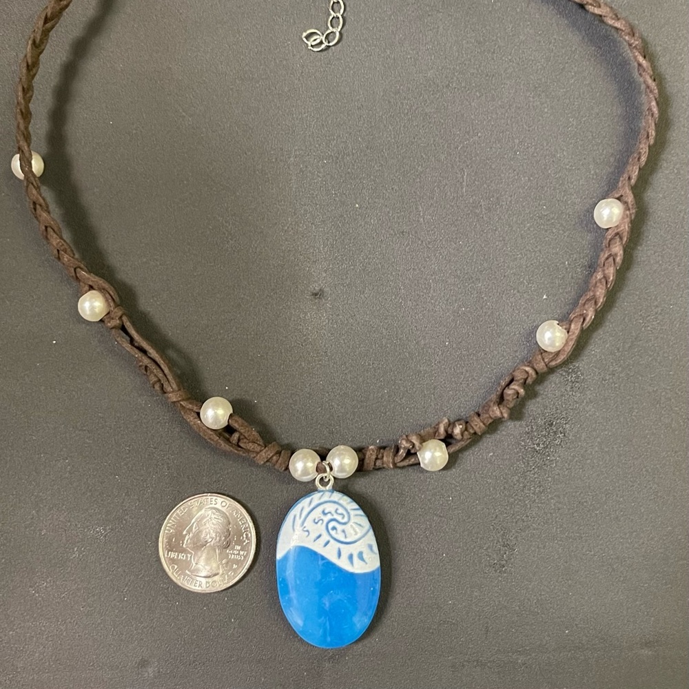 New Kids Moana necklace